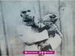 Biografi KH. Dimyathi Syafi'e