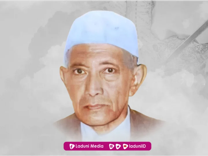 Biografi KH. Zaini Mun'im, Pendiri Pesantren Nurul Jadid Probolinggo