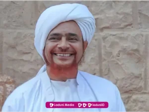 Biografi Habib Umar bin Muhammad bin Salim bin Hafidz