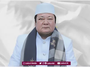 Biografi KH. Ahmad Yasin Asmuni, Pendiri Pesantren Hidayatut Thullab Kediri