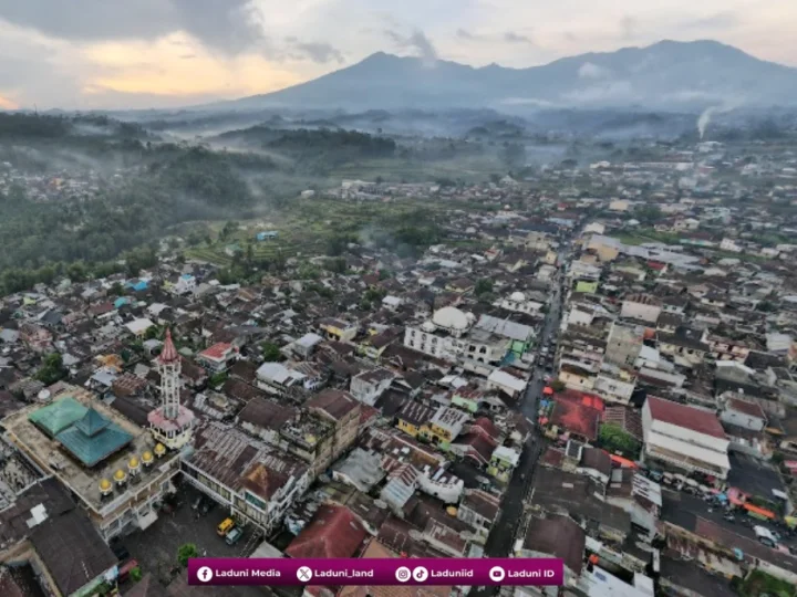 Pesantren Al-Asy’ariyah Kalibeber Wonosobo