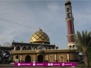Ziarah di Makam Syaichona Kholil Bangkalan, Gurunya para Ulama