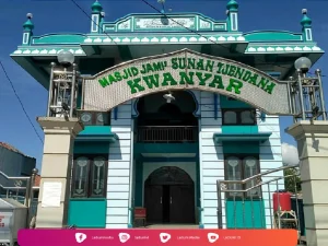 Ziarah di Makam Sunan Cendana, Pendakwah Islam di Bangkalan