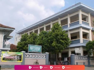 Pesantren Ribatul Muta’allimin Pekalongan