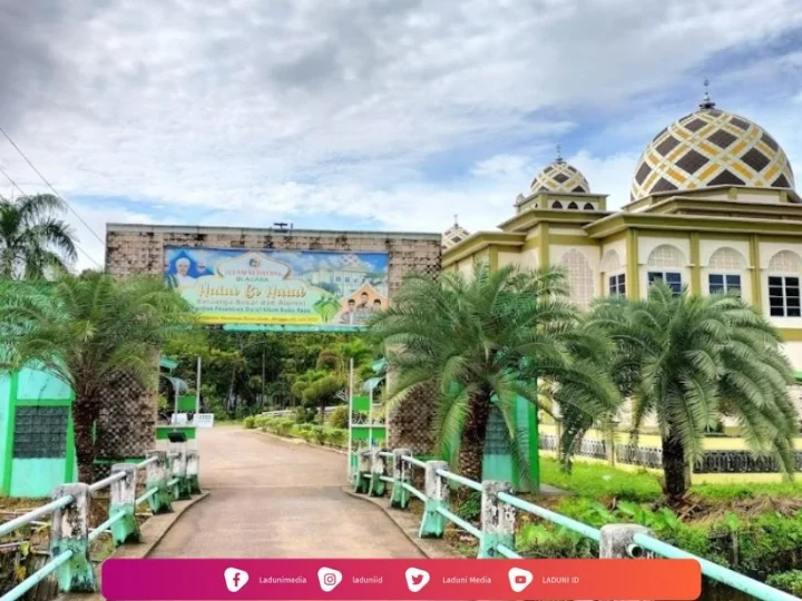 Pesantren Darul Ulum Kubu Raya