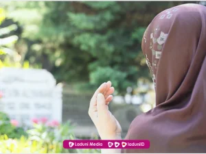 Hukum Wanita Sedang Haid Ziarah Kubur