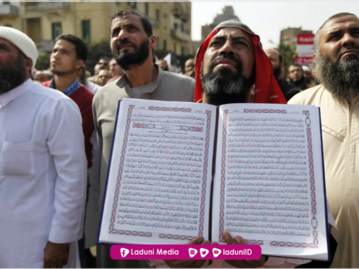 Hukum Tidak Bermazhab Tapi Berpedoman Al-Qur’an dan Hadis