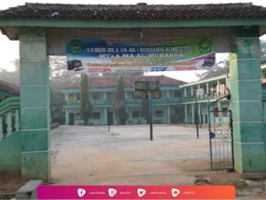 Pesantren Hidayatul Mubarok Lampung Tengah