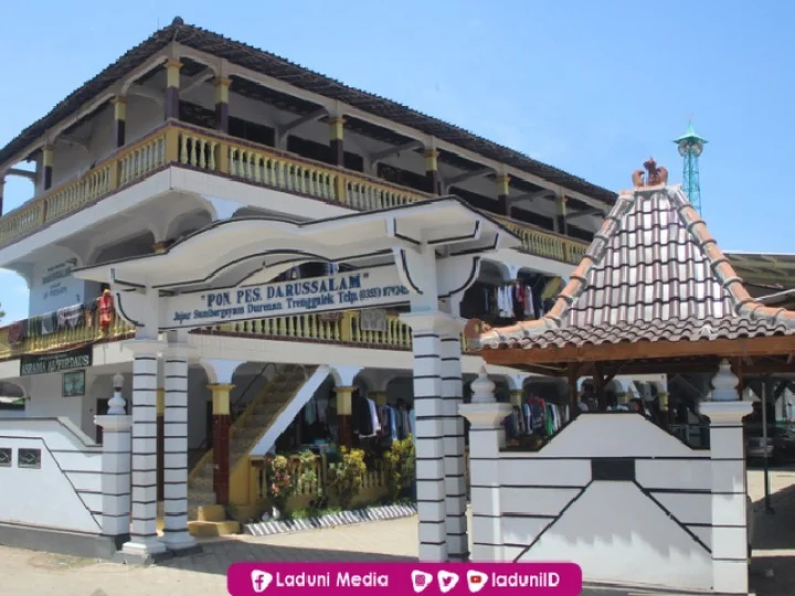 Pesantren Darussalam Jajar Trenggalek