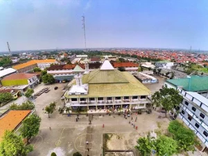 Pondok Pesantren Mambaus Sholihin Gresik