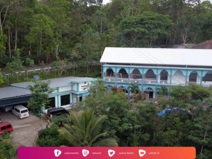 Pesantren Hidayatulloh Trenggalek