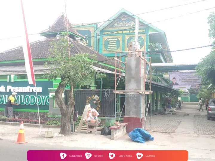 Pesantren Nurul Ulum 2 Sutojayan Blitar