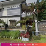 Pesantren APIS Sanan Gondang Blitar