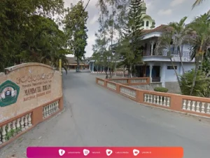 Pesantren Mamba'ul Hikam Blitar