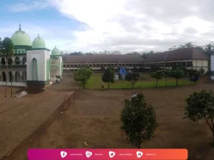 Pesantren Al-Munawwariyah Kab Malang