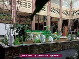Ziarah di Makam Syekh Armia Kurdi, Muassis Pesantren At-Tauhidiyyah Cikura Tegal