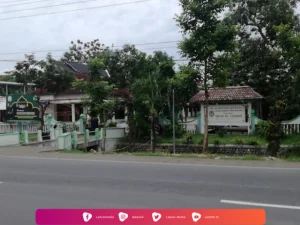 Pesantren Adnan Al Charis Bojonegoro