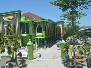 MA Ma'arif Udanawu Blitar