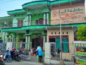 Pesantren Al-Mubarok Demak