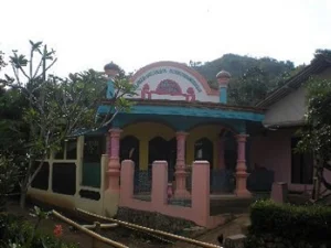 Pesantren Miftahul Huda Al-Mukhlasiyyah Tegal