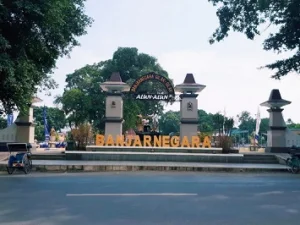 Wisata Religi dan Ngalap Berkah di Makam Sunan Giri Wasiyat