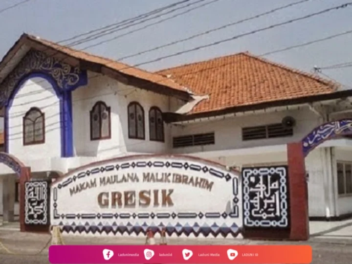 Ziarah di Makam Sunan Gresik, Pelopor Berdirinya Pesantren
