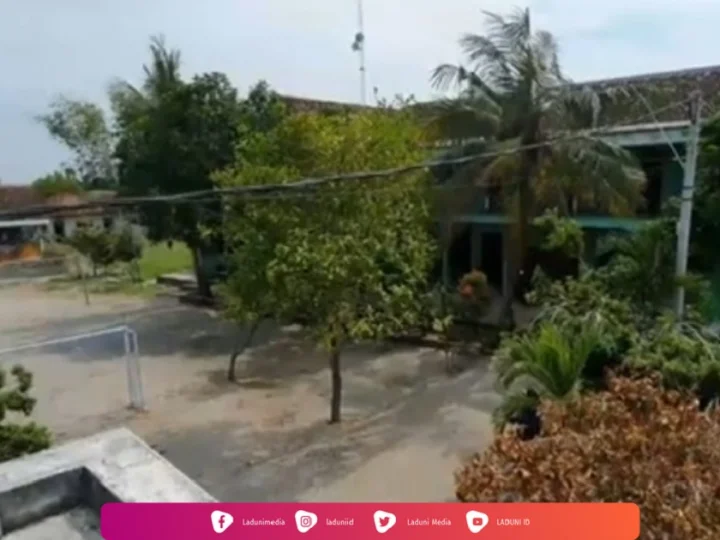Pesantren Al Balagh Lamongan