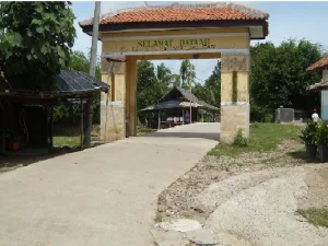 Menapak Tilas dan Ziarah Spiritual di Makam Wali Keramat Solear