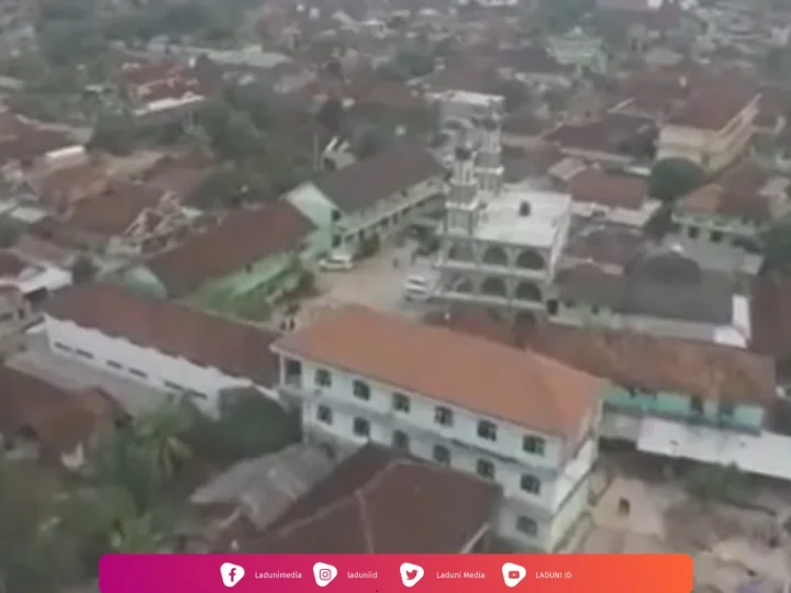 Pesantren Darul A’mal Lampung