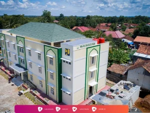 Pesantren Riyadlatul ‘Ulum Batanghari Lampung Timur