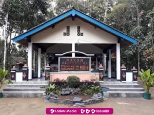 Ziarah di Makam Syekh Ali Mubin, Sang Wali Urut Sewu