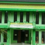 Pesantren Al-Ishlah Gresik