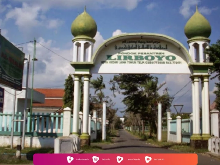 Pesantren Lirboyo Kediri