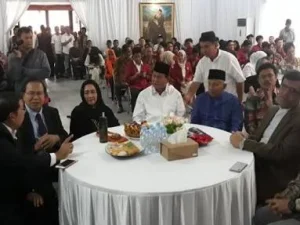 Prabowo Ingin Pindahkan Makam Para Pahlawan