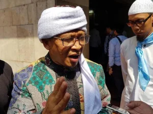 Aa Gym dan Bachtiar Nasir Menghormati Si