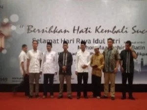 KH. M. Muhlasin: Halal Bihalal Hanya Ada di Indonesia dan Ciri Khas Islam Nusantara