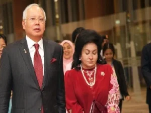 Istri Najib Digugat Perusahaan Perhiasan Libanon