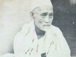Kisah Karomah Mbah Ma'shoem Lasem