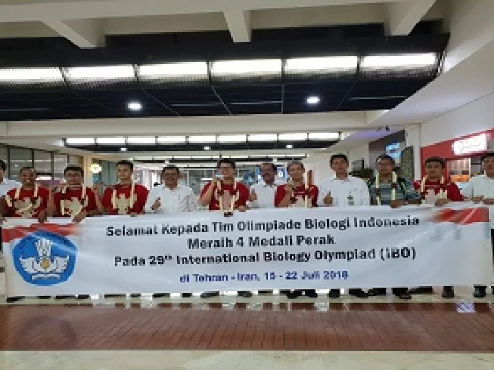 Pelajar Indonesia Sabet Empat Medali Olimpiade Biologi di Iran