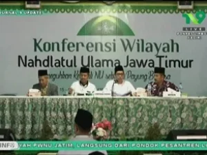 Benteng Aswaja Itu adalah Kyai Marzuki Mustamar