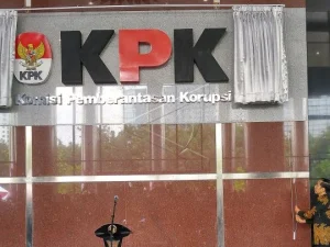Suap APBNP KPK Gledah Rumah Anggota DPR Sita Rp1,4 Miliar