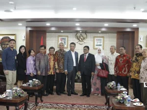 Dinilai Merendahkan Martabat Hakim, MK Kirim Somasi ke OSO