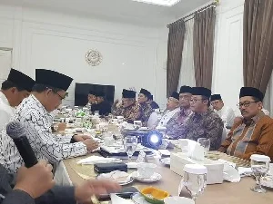 Menjelang Asian Games, Wapres Kunjungi Kali Item