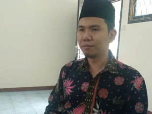 MUI Sambas Dorong Kemenkes Segera Ajukan Sertifikasi Halal Vaksin Rubella