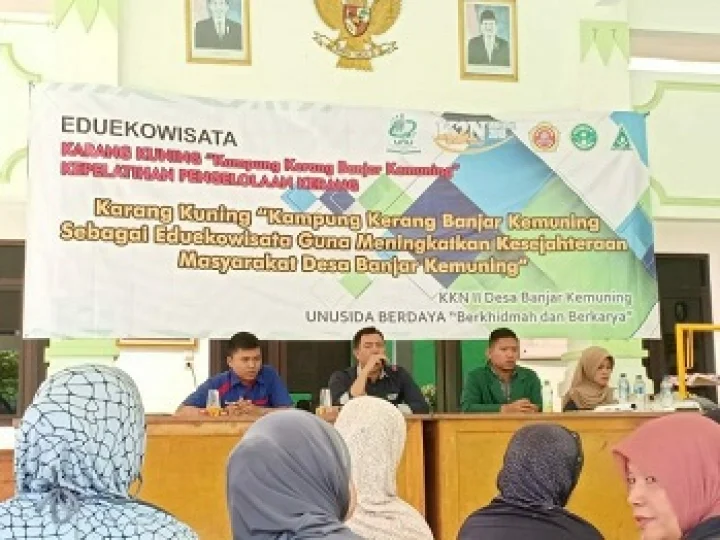 Tingkatkan Ekonomi Desa, Mahasiswa KKN Unusida Beri Berbagai Pelatihan Inovasi