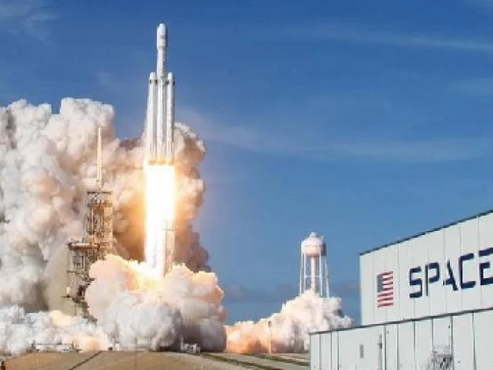 Satelit Merah Putih Berhasil Melesat ke Angkasa