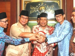 Biar Ngak Ribut, Kiai Said: Catat!...Semua Capres Cawapres Pegang Karta NU