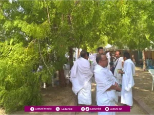 Jejak “Pohon Soekarno” di Padang Arafah
