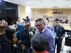 Sebut Ada Mahar Politik Cawapres Prabowo Subianto, Andi Arief Siap Penuhi Panggilan Bawaslu