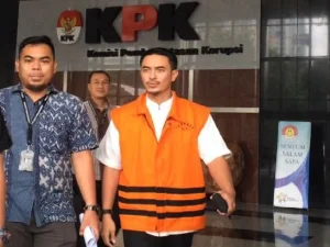 Zumi Zola Didakwa Menerima Gratifikasi Senilai Rp 40 Miliar